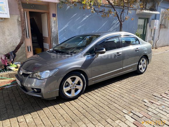 Sahibinden Honda Civic 1.6 i-VTEC Premium 2010 Model 