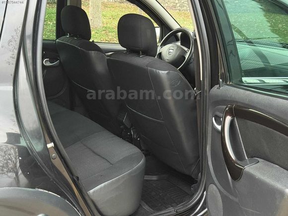 DACİA DUSTER 1.5 DCİ 4X2 LAUREATE ORJİNAL EMSALSİZ TEMİZLİKTE