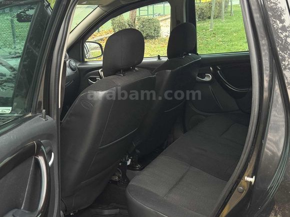 DACİA DUSTER 1.5 DCİ 4X2 LAUREATE ORJİNAL EMSALSİZ TEMİZLİKTE
