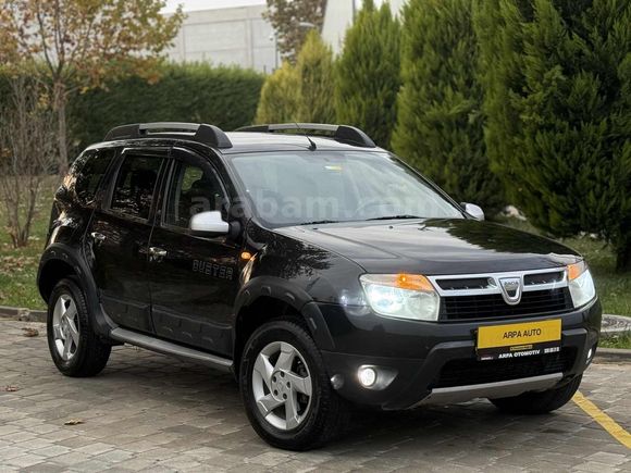 DACİA DUSTER 1.5 DCİ 4X2 LAUREATE ORJİNAL EMSALSİZ TEMİZLİKTE