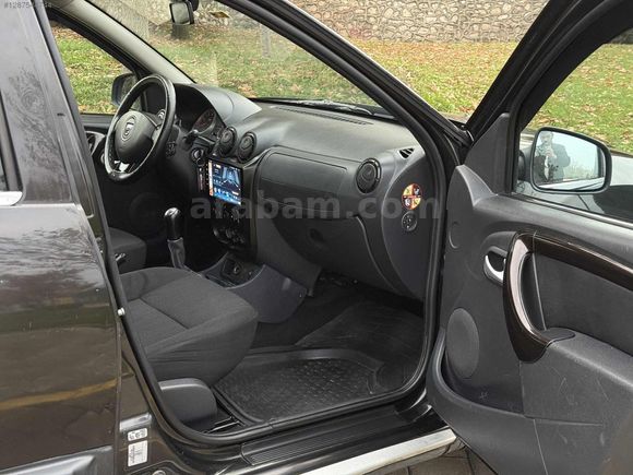 DACİA DUSTER 1.5 DCİ 4X2 LAUREATE ORJİNAL EMSALSİZ TEMİZLİKTE