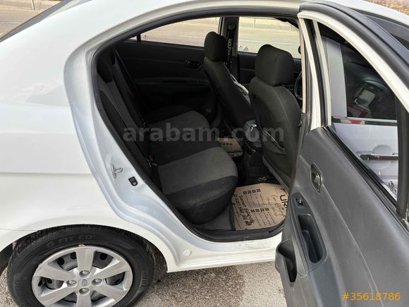HATASIZ ABSli SERVİS BAKIMLI 6 YILLIK SAHİBİNDEN