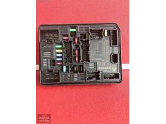 RENAULT TAİLANT BCM BEYNİ SİGORTA TABLASI 284B76520R
