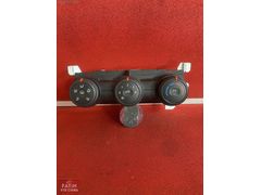 RENAULT CLİO 5 KLİMA KALORİFER KONTROL PANELİ 275004486R