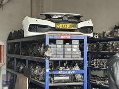 Honda-Civic FC5 Ön Tampon Dolu