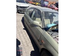 HONDA CİVİC İES SAG ÖN KAPI TEMİZ ORJİNAL 1996 2001 UYUMLU