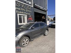 Nissan Qashqai sol ön kapı orjinal J11 2015 2020 uyumlu