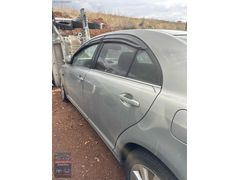 Toyota Avensiz sol arka kapı