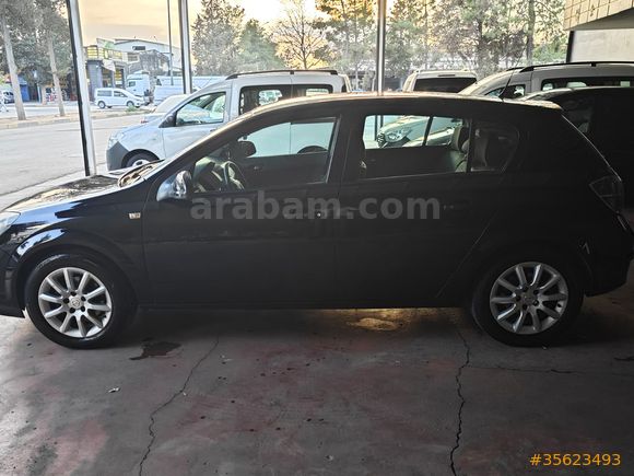 ÜNALLAR GROUP DAN DİZEL OTOMATİK ASTRA  