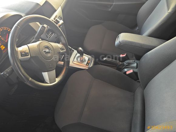 ÜNALLAR GROUP DAN DİZEL OTOMATİK ASTRA  