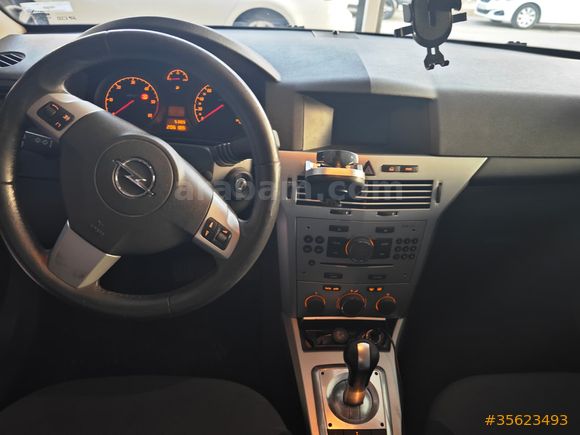 ÜNALLAR GROUP DAN DİZEL OTOMATİK ASTRA  