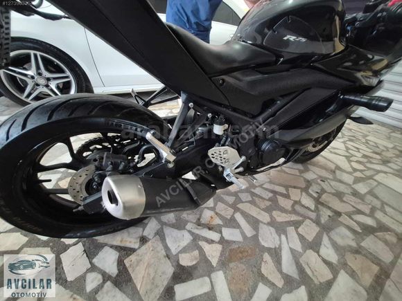 YAMAHA R25 ABS