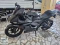 YAMAHA R25 ABS
