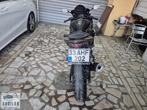YAMAHA R25 ABS