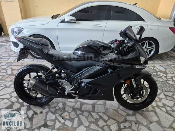 YAMAHA R25 ABS