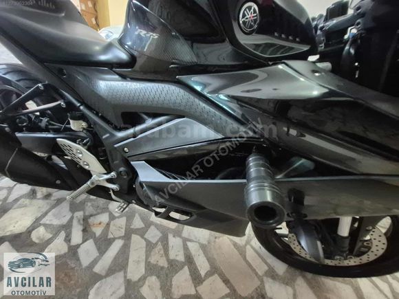 YAMAHA R25 ABS