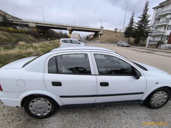 Öğretmenden Opel Astra 1.4 Classic Twinport 2006 Model