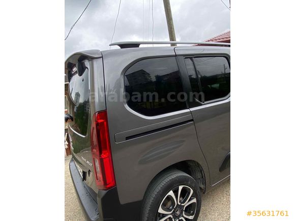 Sahibinden Citroen Berlingo 1.5 BlueHDI Shine Bold 2022 Model 