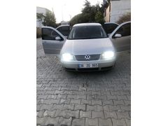 Sahibinden Volkswagen Bora 1.6 Comfortline 2001 Model  246.000 km Gri P Muayenesi yeni yapıldı .Km farklılık gösterebilir aktif kullanıyorum