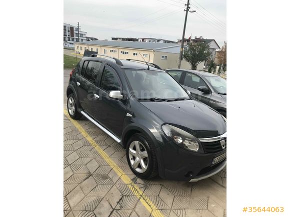 Sahibinden Dacia Sandero 1.5 dCi Stepway 2012 Model 