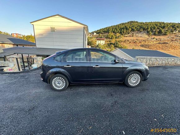 Sahibinden Ford Focus 1.6 Titanium 2011 Model Mersin