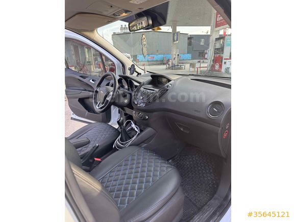 Sahibinden Ford Tourneo Courier 1.6 TDCi Titanium Plus 2015 Model 