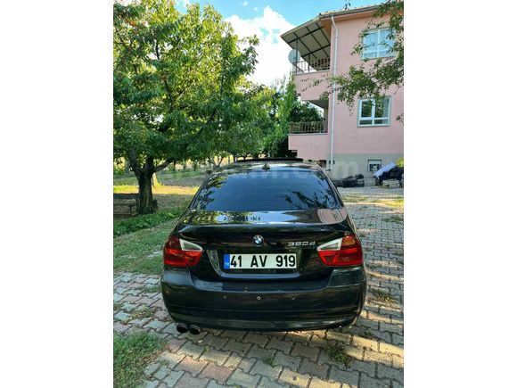 2006 BMW E90 TEMİZ ARABA