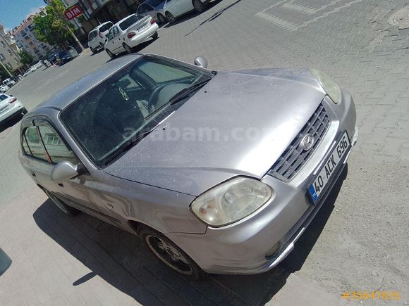 Sahibinden Hyundai Accent 1.5 CRDi Admire 2005 Model son fiyat hurda parasına veriyorum akü yeni