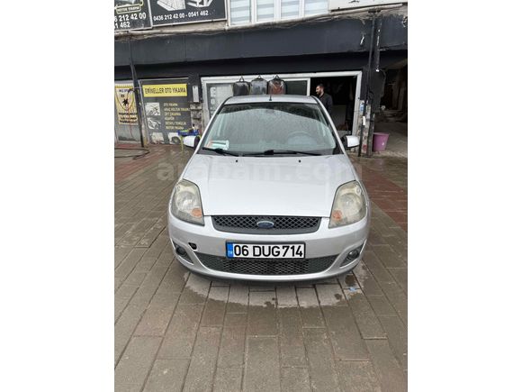Sahibinden Ford Fiesta 1.6 Collection 2008 Model  125.000 km Gri
