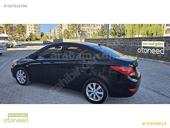 HYUNDAİ ACCENT BLUE 1.6 CRDİ MODE PLUS 272.KM OTO İÇİ BEJ