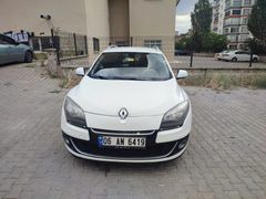 Sahibinden Renault Megane 1.5 dCi Sport Tourer Privilege 2013 Model 