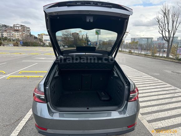 Sahibinden Skoda SuperB 1.5 TSI Prestige 2023 Model 