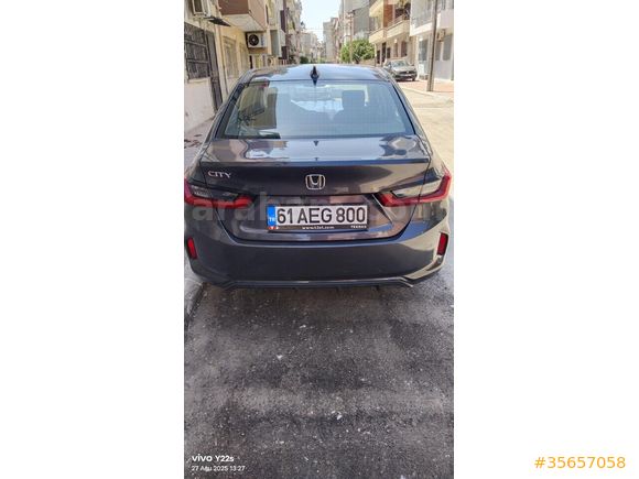 Sahibinden Honda City 1.5 i-VTEC Executive 2023 Model