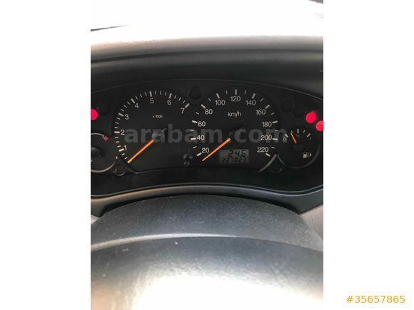 Sahibinden Ford Focus 1.6 Comfort 2002 Model 