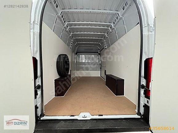 AYT DİZAYN FORD CONNECT PANELVAN ARAÇ İÇİ KAPLAMA