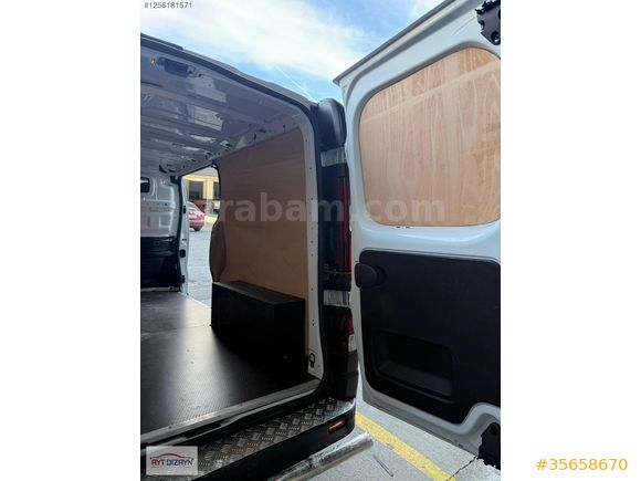 RENAULT TRAFİC ARAÇ İÇİ PANELVAN KAPLAMA