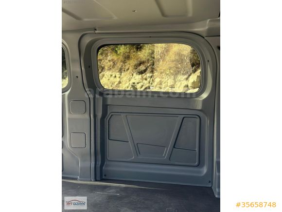 YENİ FORD TOURNEO CUSTOM PLASTİK SET