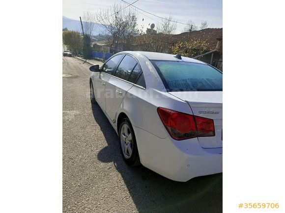 Sahibinden Chevrolet Cruze 1.6 LS Plus 2011 Model