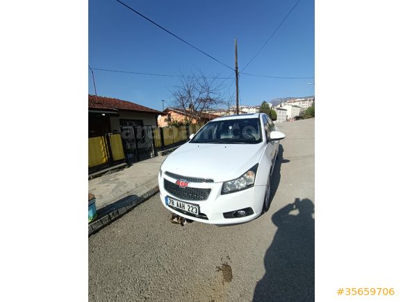 Sahibinden Chevrolet Cruze 1.6 LS Plus 2011 Model