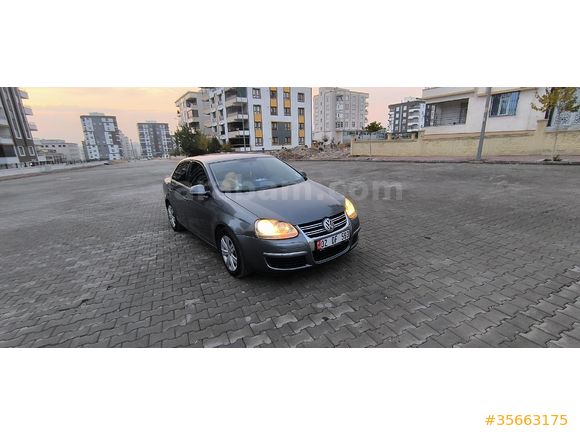 MEMURDAN  1.6 Primeline Düz motor  benzinli 2008 MODEL  JETTA 102 lik