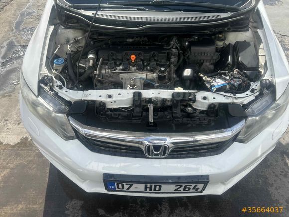 Sahibinden Honda Civic 1.6 i-VTEC ECO Elegance 2013 Model 