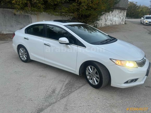 Sahibinden Honda Civic 1.6 i-VTEC ECO Elegance 2013 Model 