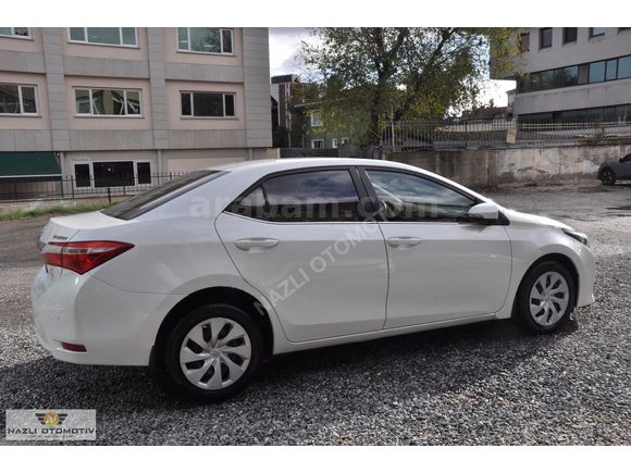 2015 TOYOTA COROLLA (senetle taksitlendirme seçeneğimiz vardır)