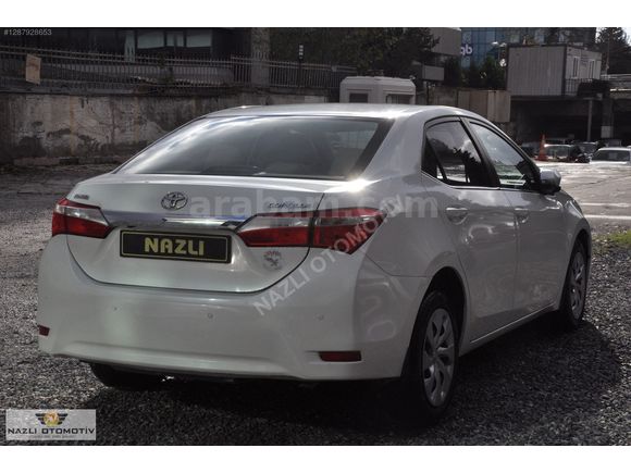 2015 TOYOTA COROLLA (senetle taksitlendirme seçeneğimiz vardır)