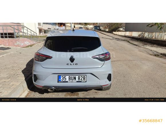 Sahibinden Renault Clio 1.0 TCe Techno Esprit Alpine 2023 Model