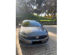 Sahibinden Fiat Egea 1.3 Multijet Easy 2023 Model 100 Yıl logolu 21000 km de Tramersiz