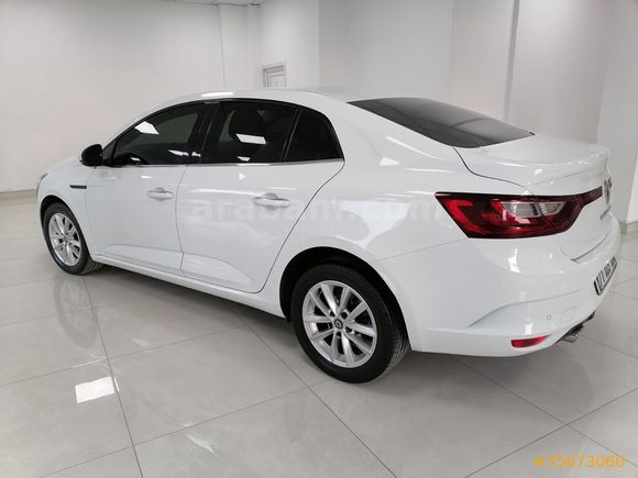 Hata Boya Değişensiz Renault Megane 1.6 Touch 2019 Model