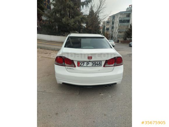 Sahibinden Honda Civic 1.6 i-VTEC Elegance 2011 Model