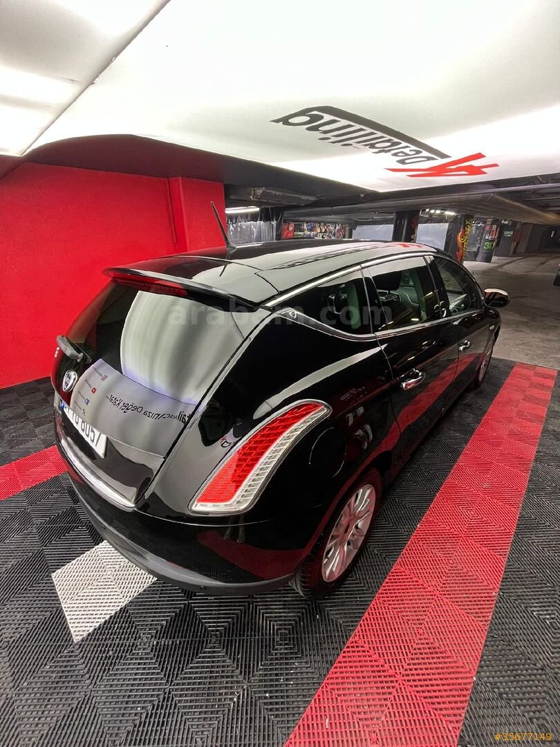 Sahibinden Lancia Delta 1.6 MJet 2012 Model İstanbul 200.000 km Siyah 3