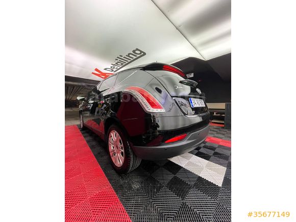Sahibinden Lancia Delta 1.6 MJet 2012 Model